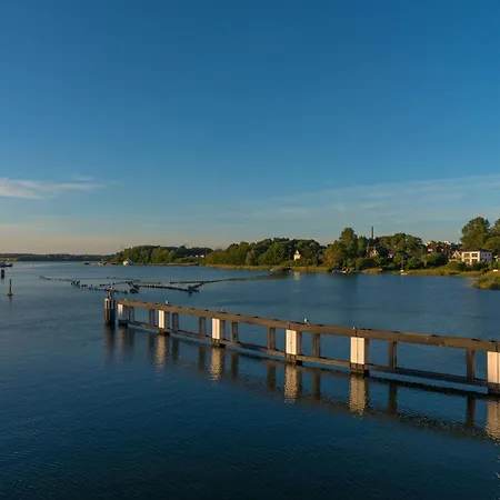 Port Side דירה אולפניץ