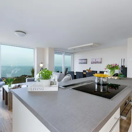 Port Side דירה אולפניץ